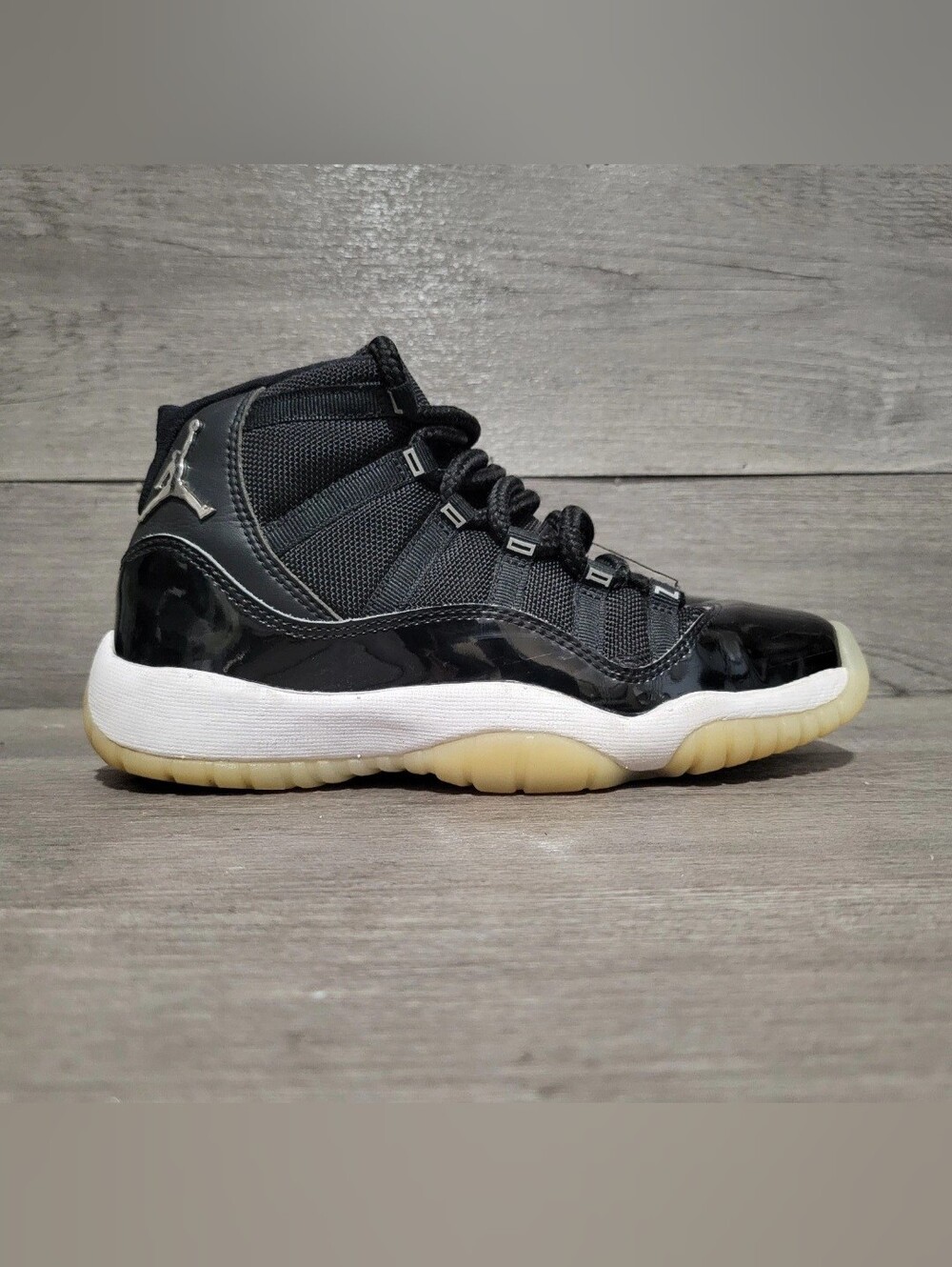 Air Jordan 11 Retro Jubilee 25th Anniversary Size 4.5y Black 378038-011 GS